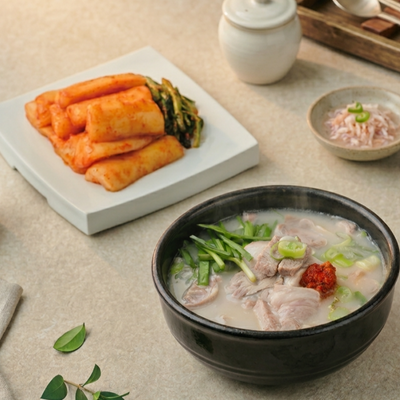 [울타리] 부산 돼지국밥 2lbㅣ*증정* [예소담] 총각김치 850g (묶음)