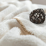 [한국직배송 F] 한길침장 극세사 담요 제나 Q (색상:아이보리/그레이/민트)