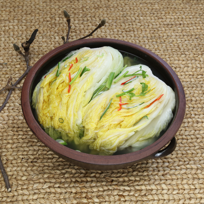 [한국직배송 D] 김치품평회 콕김치 경기도식 백김치 2kg + 나박물김치 1kg + 동치미 1kg